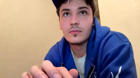 Snapshot of yungstudbev chatting on September 27, 2025, 8:58 pm yungstudbev online show from September 27, 2025, 8:58 pm