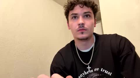 Snapshot of yungstudbev chatting on October 11, 2025, 7:40 am yungstudbev online show from October 11, 2025, 7:40 am