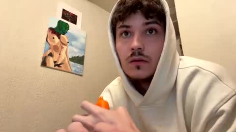 Snapshot of yungstudbev chatting on November 7, 2025, 12:10 am yungstudbev online show from November 7, 2025, 12:10 am