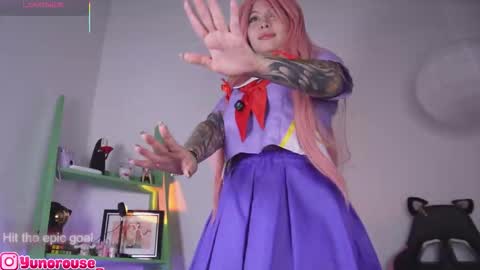 Snapshot of yunorose_ chatting on October 26, 2025, 6:41 am yunorose_ online show from October 26, 2025, 6:41 am