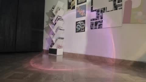 paola online show from March 10, 2026, 11:10 pm