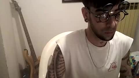 Yuumi online show from September 16, 2025, 2:56 am