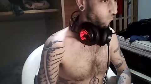 Yuumi online show from October 15, 2025, 8:14 am