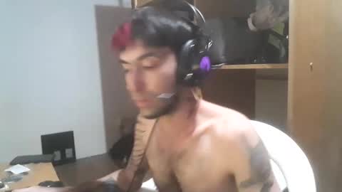 Yuumi online show from October 20, 2025, 5:19 am