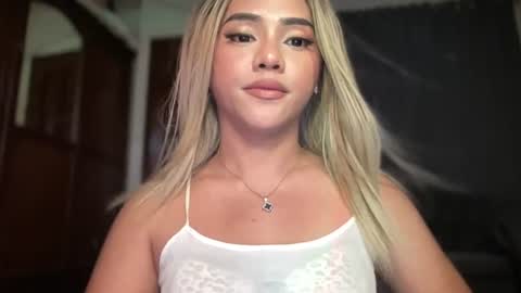 Snapshot of yvonne_guidotti chatting on July 31, 2026, 6:51 pm Miss Cali online show from July 31, 2026, 6:51 pm