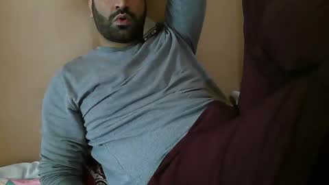 Bi BearXXX online show from April 29, 2026, 4:49 am