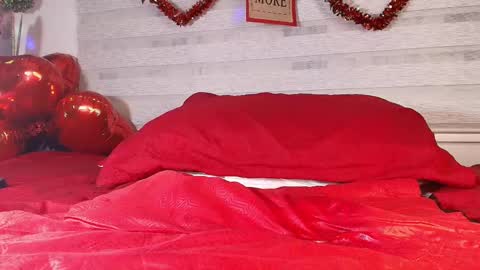 Snapshot of z_zoe_ chatting on February 11, 2025, 5:58 am Zoe online show from February 11, 2025, 5:58 am