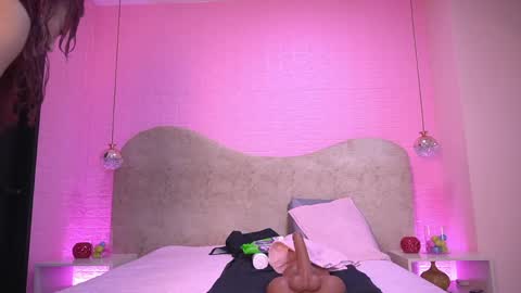 Zoe  online show from April 22, 2026, 3:09 am
