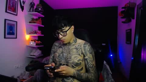 Snapshot of zac_muller1 chatting on November 19, 2025, 5:18 am zac_muller1 online show from November 19, 2025, 5:18 am