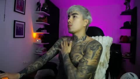 zac_muller1 online show from June 7, 2026, 3:21 am
