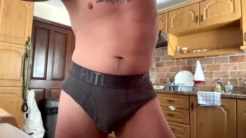 Snapshot of zachmurphbigboy chatting on March 21, 2026, 9:03 am zachmurphbigboy online show from March 21, 2026, 9:03 am