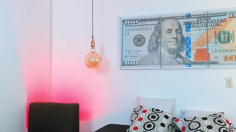 Snapshot of zachpri20 chatting on December 24, 2024, 1:17 pm zachpri20 online show from December 24, 2024, 1:17 pm