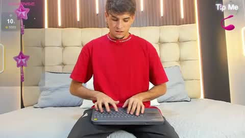 Snapshot of zack23__ chatting on July 2, 2026, 3:17 am zack23__ online show from July 2, 2026, 3:17 am