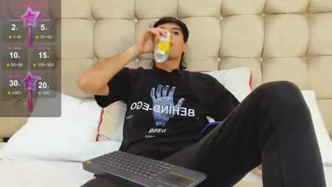 Snapshot of zack23__ chatting on July 15, 2026, 3:34 am zack23__ online show from July 15, 2026, 3:34 am