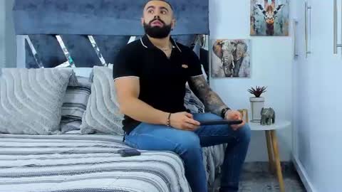 Snapshot of zack_froone chatting on July 6, 2026, 3:03 pm Richard online show from July 6, 2026, 3:03 pm