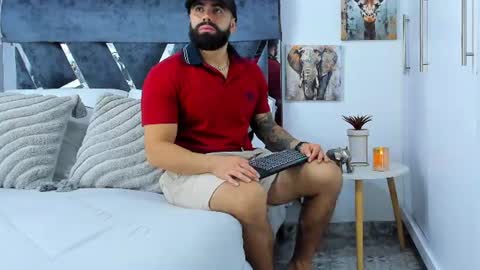 Snapshot of zack_froone chatting on July 24, 2026, 2:04 pm Richard online show from July 24, 2026, 2:04 pm