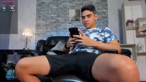 zack_joness10 online show from June 16, 2026, 4:15 am