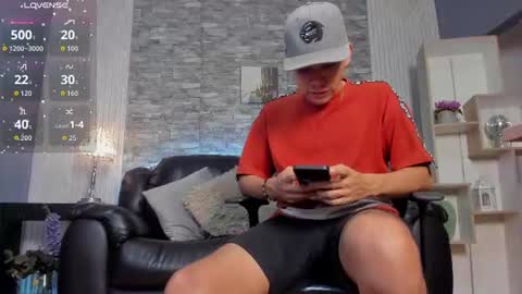 zack_joness10 online show from July 15, 2026, 5:02 am
