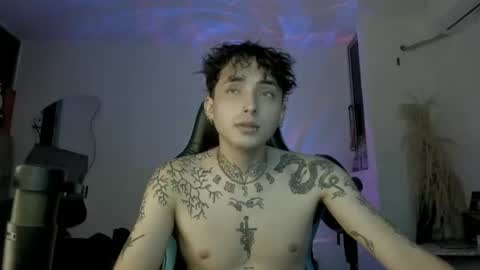 Snapshot of zack_tattoo chatting on August 8, 2026, 1:30 am zack_tattoo online show from August 8, 2026, 1:30 am