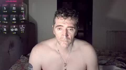 Snapshot of zackhot31 chatting on June 4, 2026, 9:32 pm Ivan online show from June 4, 2026, 9:32 pm