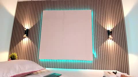 Snapshot of zafiiraa chatting on February 28, 2025, 8:18 pm zafira online show from February 28, 2025, 8:18 pm