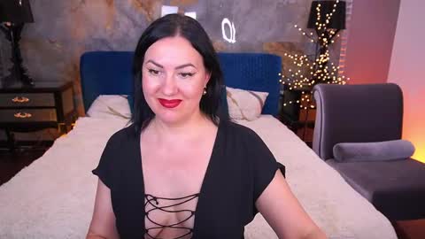 Zafiramoonn online show from May 15, 2026, 9:55 pm