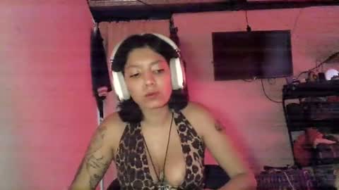 Snapshot of zafiro_rubi chatting on July 28, 2026, 3:08 pm Zafiro online show from July 28, 2026, 3:08 pm