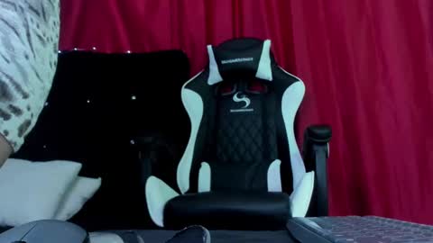 GODDESS ZAFIRO WINSLOW online show from December 20, 2024, 10:49 am