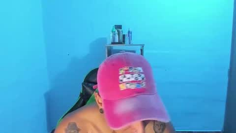 Snapshot of zafirocum chatting on November 23, 2025, 2:17 pm BiG Zafiro online show from November 23, 2025, 2:17 pm