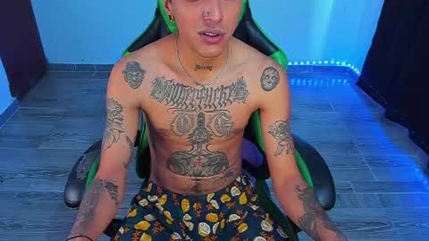 Snapshot of zafirocum chatting on May 9, 2026, 1:05 pm BiG Zafiro online show from May 9, 2026, 1:05 pm