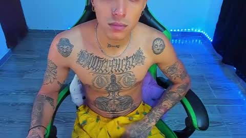 Snapshot of zafirocum chatting on May 15, 2026, 12:56 pm BiG Zafiro online show from May 15, 2026, 12:56 pm