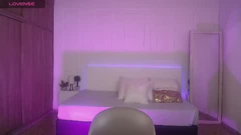 zafirolong online show from April 27, 2026, 2:42 am