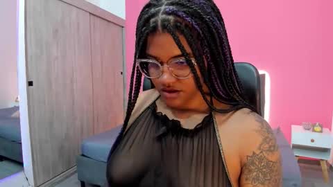 Snapshot of zahra_rose chatting on December 2, 2025, 9:21 pm zahra_rose online show from December 2, 2025, 9:21 pm