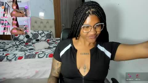 Snapshot of zahra_rose chatting on May 11, 2026, 9:34 pm zahra_rose online show from May 11, 2026, 9:34 pm