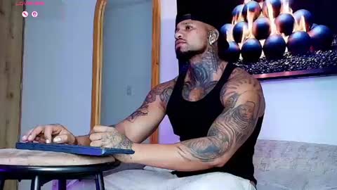 INSTAGRAM yormanfit7 online show from July 23, 2026, 9:24 pm