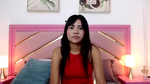 Snapshot of zaira_angel chatting on February 25, 2025, 12:47 am Zaira Angel online show from February 25, 2025, 12:47 am