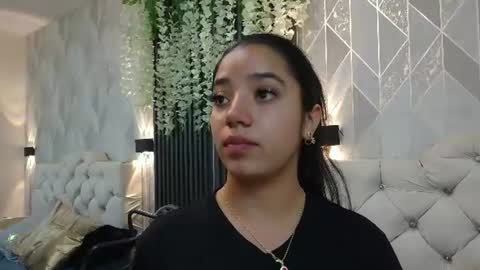 Zaira Bonny online show from August 1, 2026, 2:05 pm
