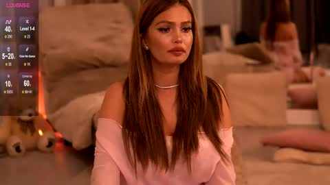 Zaira online show from June 9, 2026, 3:07 am