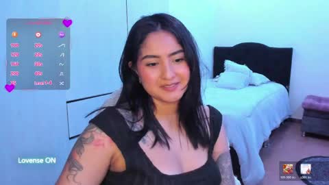 zakura_ania online show from April 30, 2026, 2:40 am