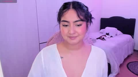 Snapshot of zakura_ania chatting on May 5, 2026, 6:05 pm zakura_ania online show from May 5, 2026, 6:05 pm