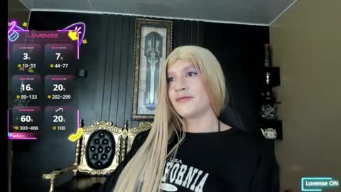 Snapshot of zalir_666 chatting on June 5, 2026, 6:52 am Megan online show from June 5, 2026, 6:52 am