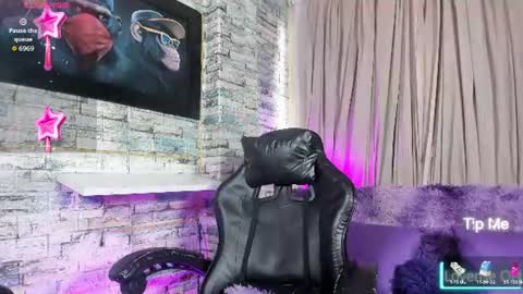 Snapshot of zamara_kleii chatting on July 14, 2026, 9:20 pm Zamara Kleii online show from July 14, 2026, 9:20 pm