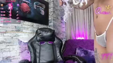 Snapshot of zamara_kleii chatting on July 24, 2026, 10:08 pm Zamara Kleii online show from July 24, 2026, 10:08 pm