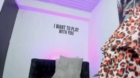 zamira_taylor online show from March 7, 2025, 1:53 am