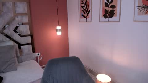 zamira_taylor online show from August 8, 2026, 1:52 am