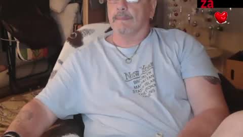 zander007 online show from August 1, 2026, 3:44 pm