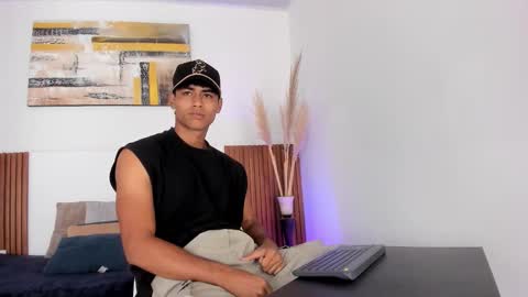 Zander online show from January 9, 2026, 1:03 pm