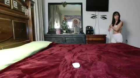 Snapshot of zandra6ghal chatting on December 14, 2025, 3:45 am zandra6ghal online show from December 14, 2025, 3:45 am