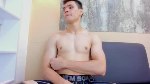 Snapshot of zane_evans chatting on May 26, 2026, 12:45 pm zane online show from May 26, 2026, 12:45 pm