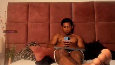 Zane Lux online show from March 8, 2025, 6:37 pm